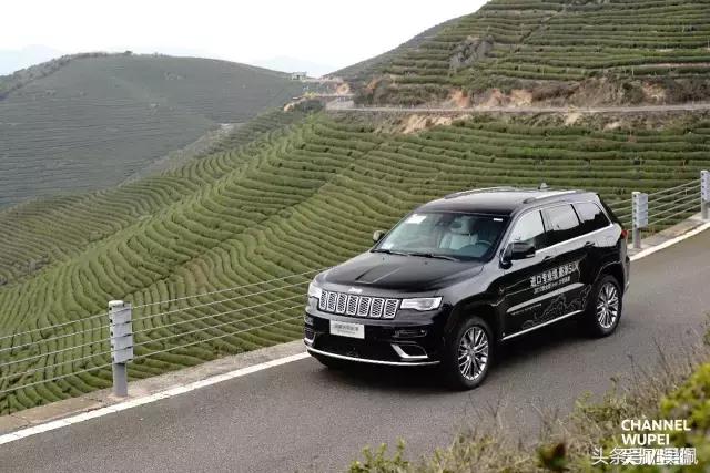 大切诺基适合家用吗,2022款suv大切诺基
