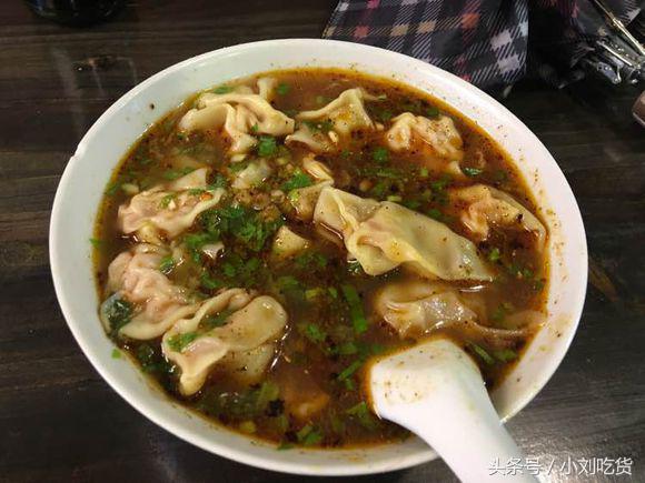 武汉美食美女视频,98妹子的美食记录