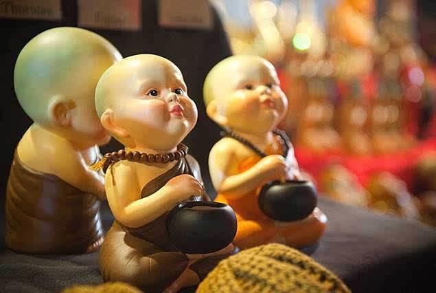 去第一财神庙烧香之前的忌讳,去寺庙烧香拜佛需要看黄历吗