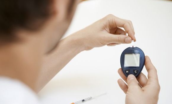 空腹血糖3.9是低血糖吗,空腹血糖9.0是糖尿病吗