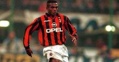 fifa17生涯模式,fifa17解锁经典球队