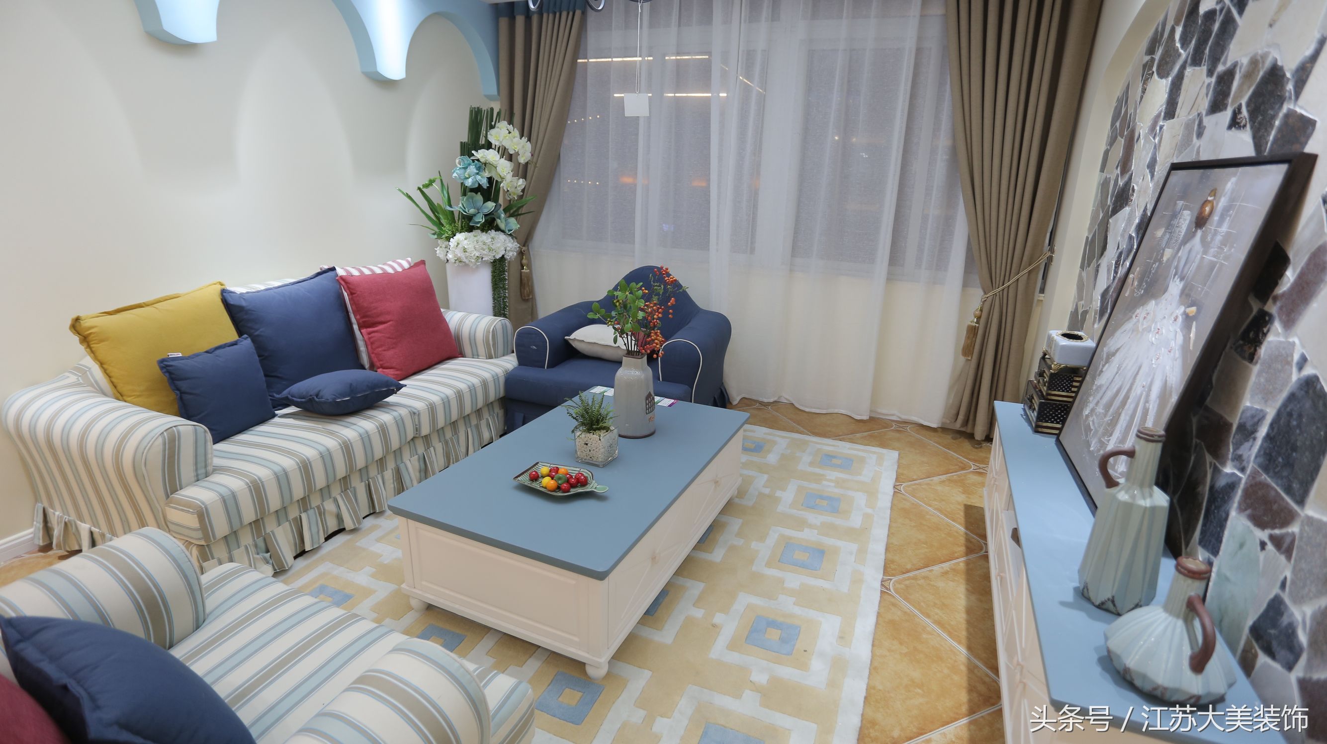 设计师大表姐家的装修,装修设计达人家里的背景墙