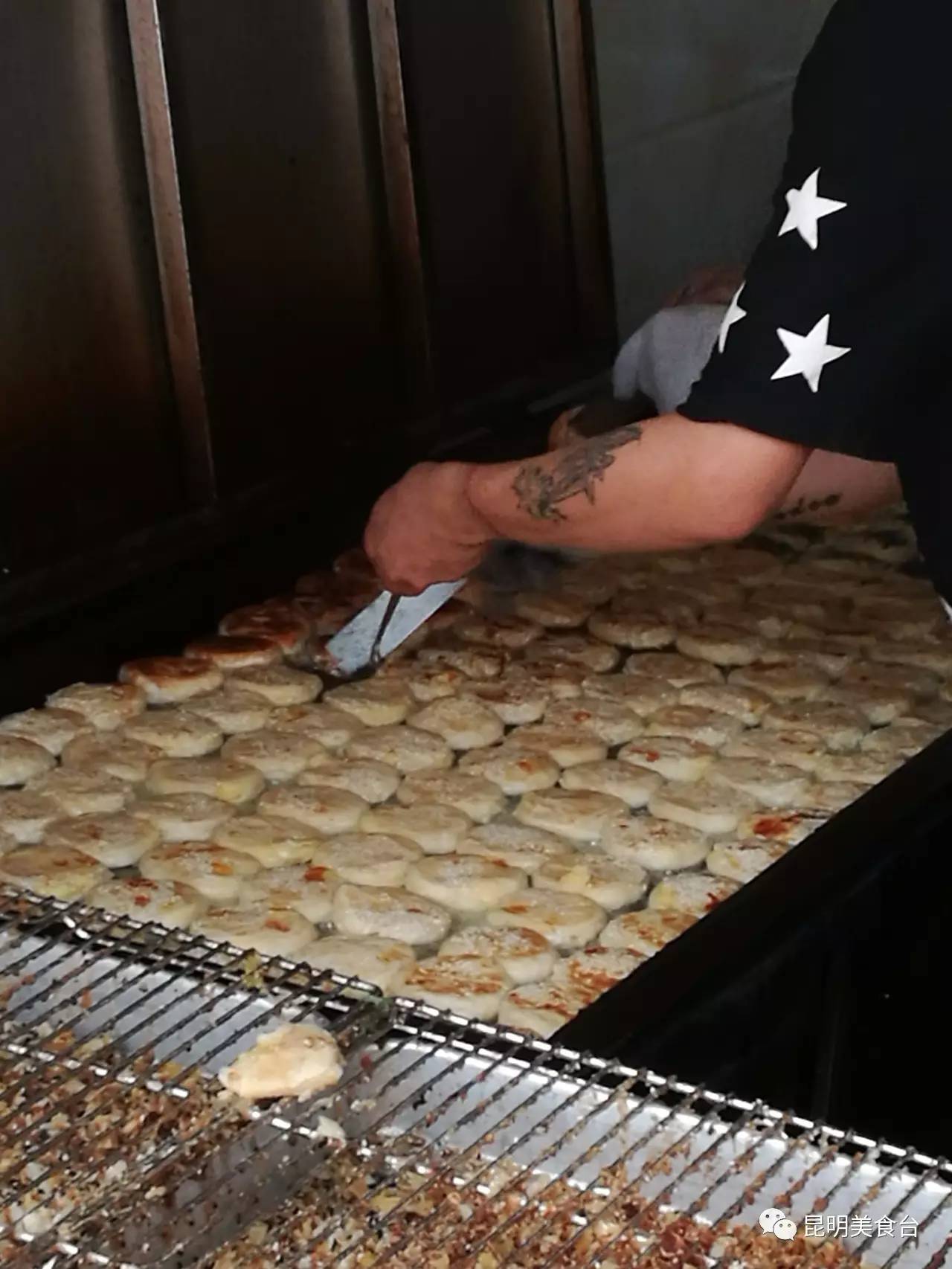 昆明正宗绿豆饼,昆明绿豆饼