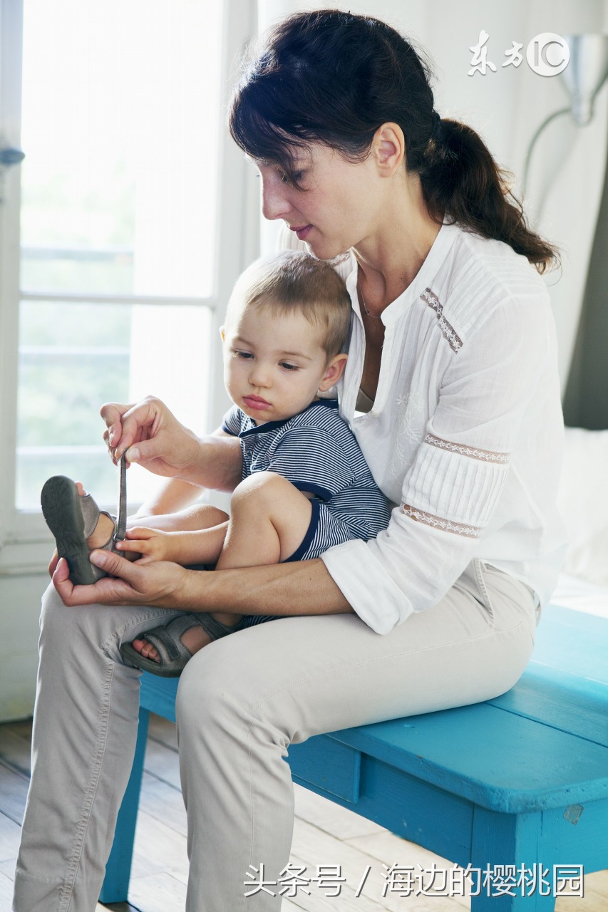 一双旧鞋子引发的哭闹，这样来解决更有利于孩子成长