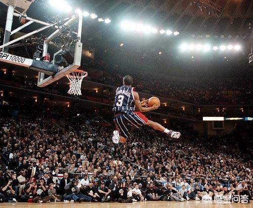 卡特扣篮暴力美学动态图,卡特扣篮动作分析