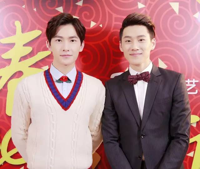 历年春晚服装,今年央视春晚服装