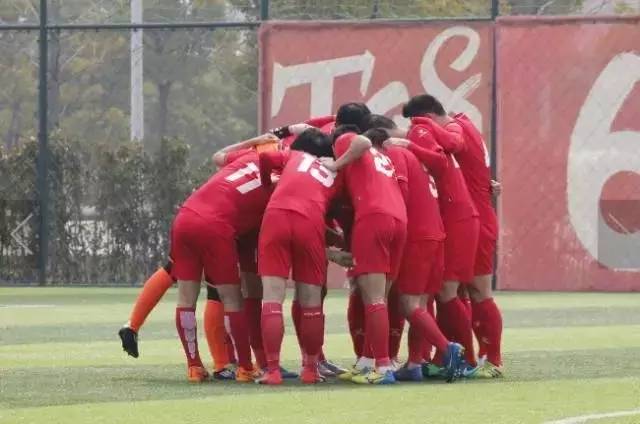 「社会·文体」火力全开！嘉定这支足球队获“12:1”的战绩，小嘉猜是于大宝附身