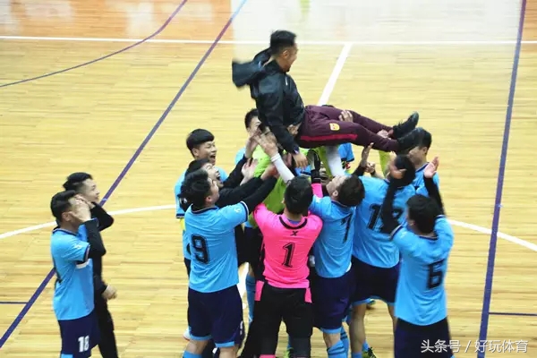 港真,港媒看香港足球