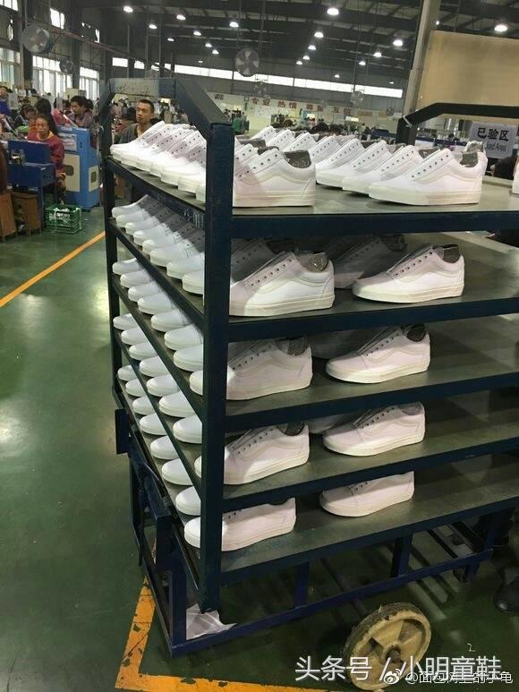 vans范斯面包鞋拆解,vans范斯结构白绿