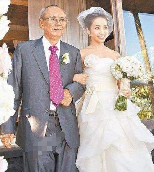 张柏芝王菲谁好看,张柏芝沈殿霞电影