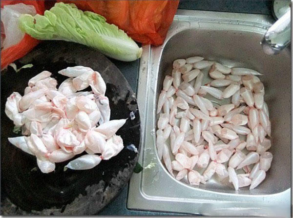 鱼肚子里的白泡,鱼肚子里的黑膜用去掉吗