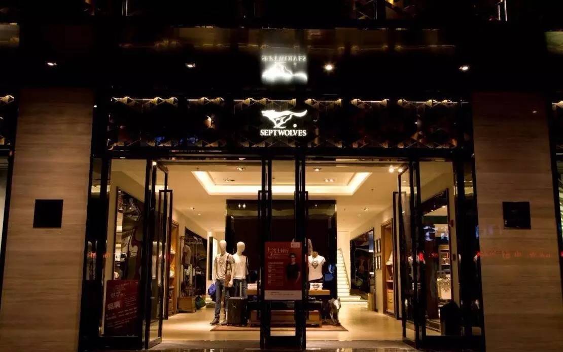 lv皮具师傅,皮具厂lv