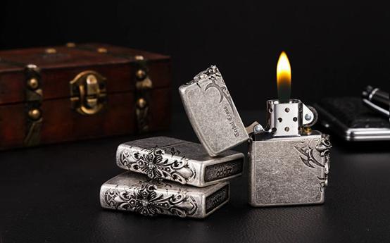 都彭火机和zippo火机哪个品牌好,国产火机和zippo