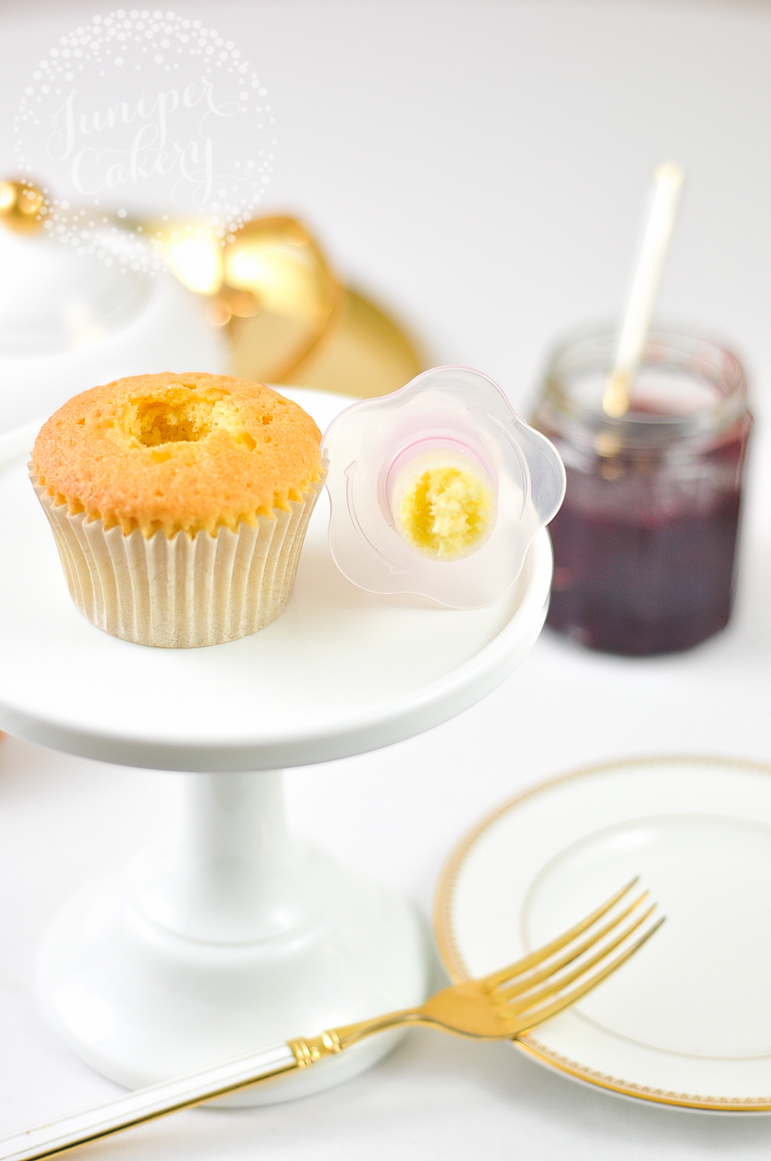 怎么在纸杯蛋糕里加馅,纸杯蛋糕怎么注入奶油