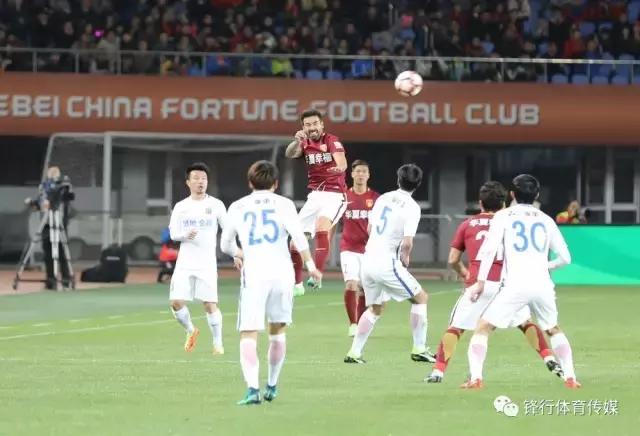 中超联赛拉维奇梅开二度,拉维奇破门救主