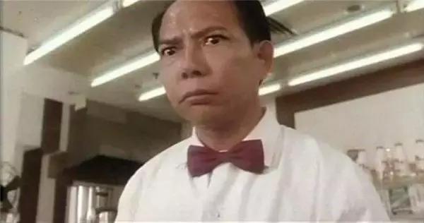 33岁出道即成名的人,出道33年只演配角