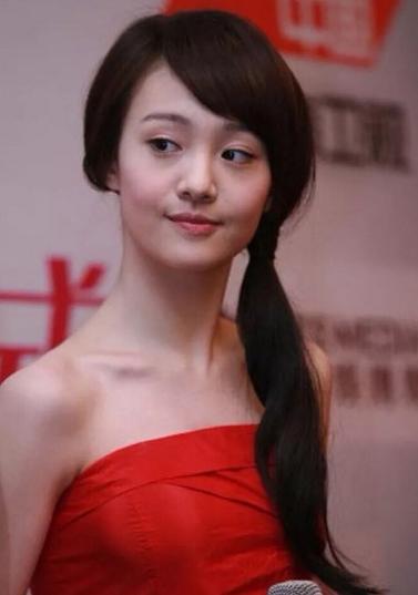 陈都灵颜值特征,陈都灵跟谁相似