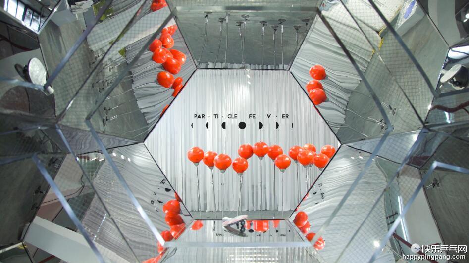 上海时装周走秀蓝衬衫,上海时装周走秀在哪里