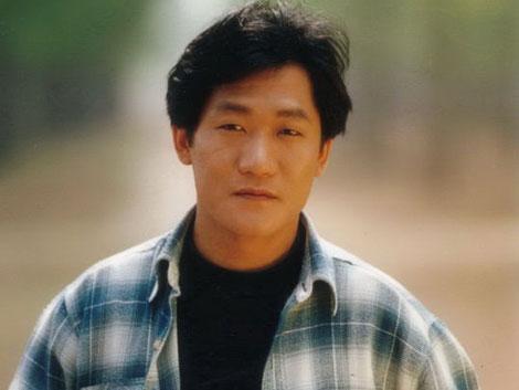 3岁就登台，可是绯闻不断，现已沉寂