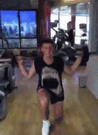 这就是你健身第二天的样子,为什么练完腿第二天很累