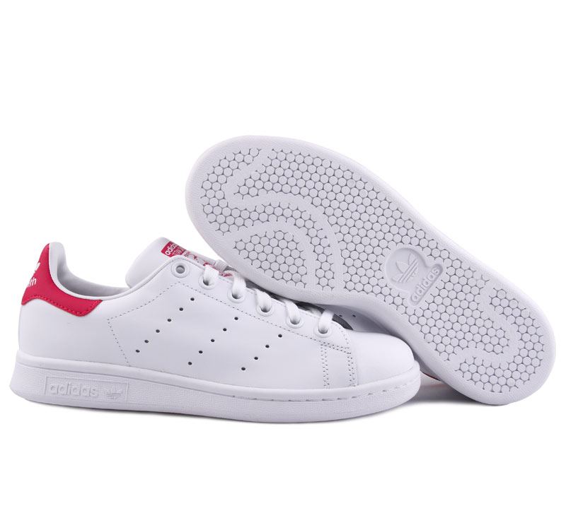 杨幂唐嫣黑白西装,杨幂唐嫣的搭配你也能get