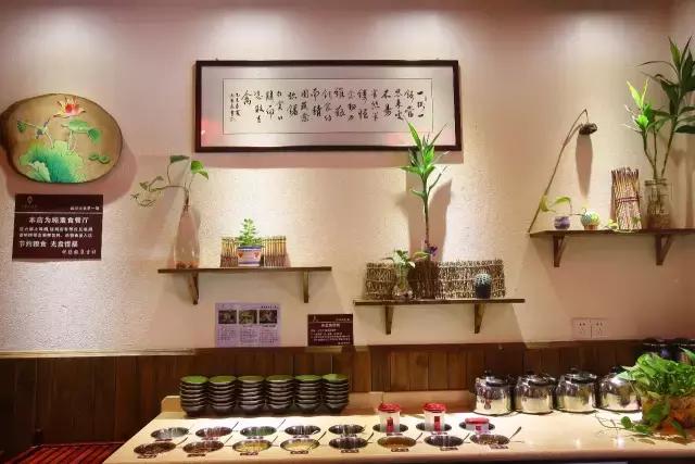 素食餐厅95%在亏钱，然而这个品牌却留住了回头客