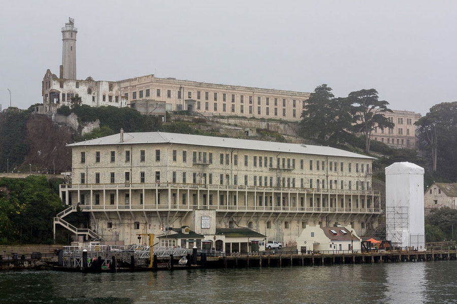 旧金山监狱恶魔岛,美国恶魔岛越狱事件