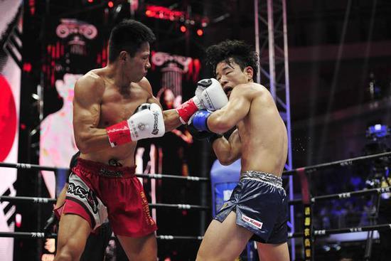 日本颤抖吧，他狂虐世界第一，KO希腊神话，打晕韩国悍将！