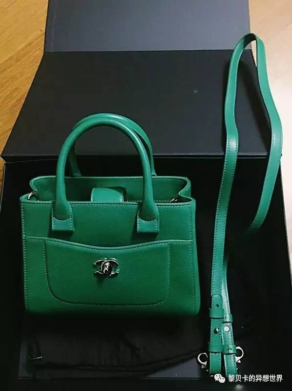 不想出门一出门就烦,不想出去但一出去就很嗨