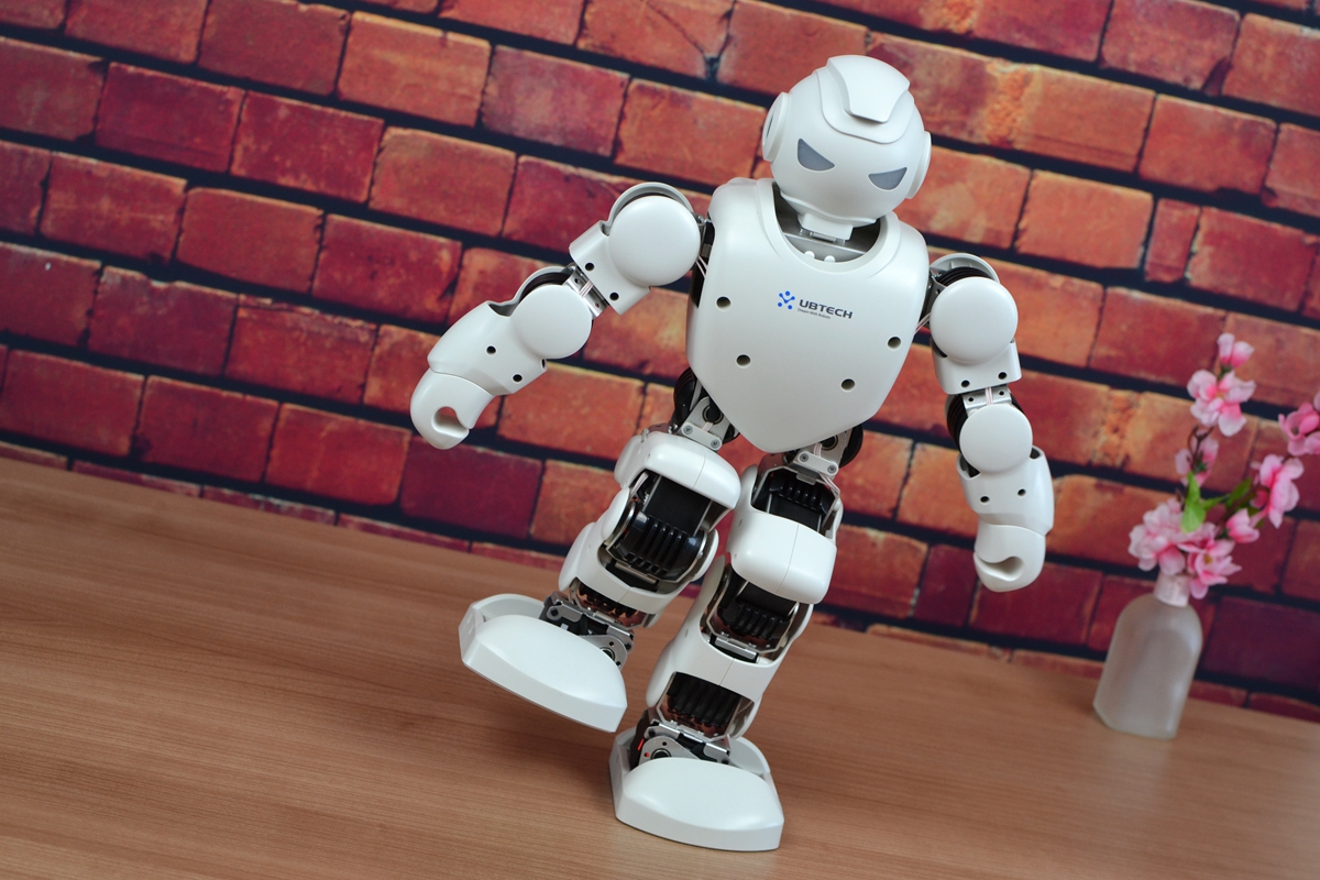 央视春晚跳舞的机器人,舞王春晚机器人