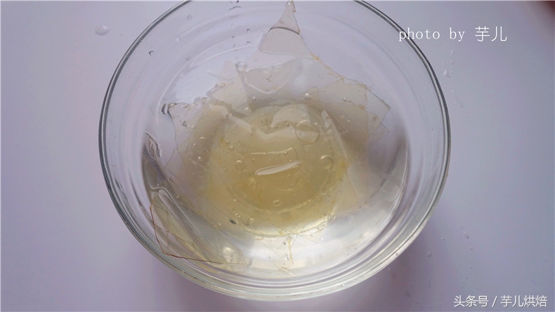 芒果慕斯星空淋面,芒果葡萄淋面慕斯蛋糕做法