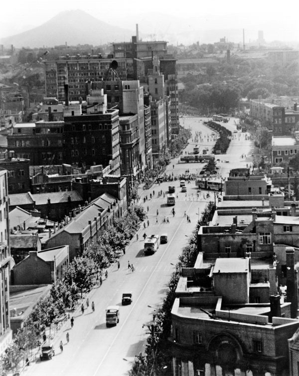 循着时间的绳索｜老大连的繁华商业带