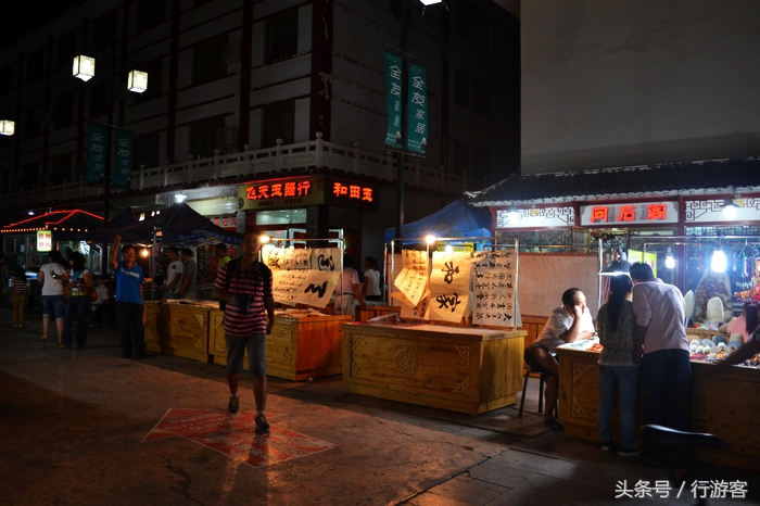 到敦煌去看月牙泉,敦煌沙洲夜市去莫高窟