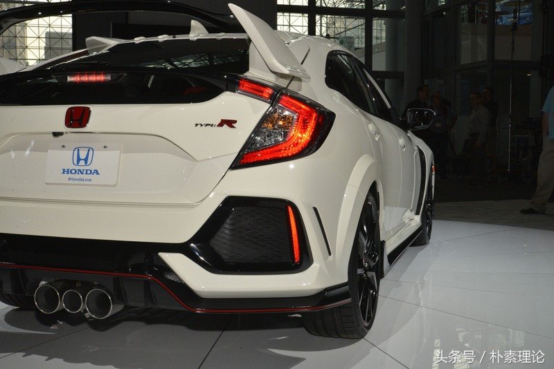 本田思域type-s白色,本田思域fk8typer