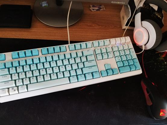 魔力鸭2108怎么样,魔力鸭2087黑轴和红轴