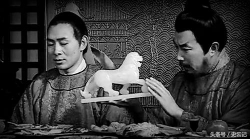 一泡尿，从市井流氓到掌管80万禁军，他是如何做到的？