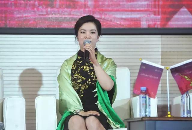 厉害,女川商在时尚盛典上把创新与匠心说得好透