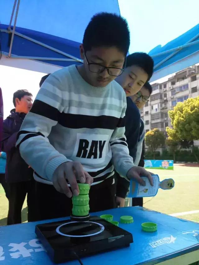 鏍″洯瓒崇悆鑱旇禌蹇姤,cic瓒崇悆