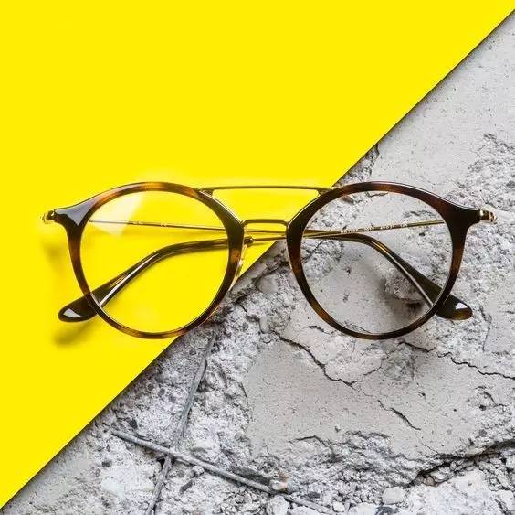 花最少的钱装最好看的电脑,花最少的钱买最牛的车