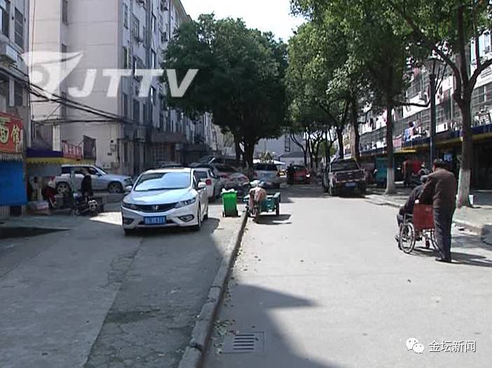 小区仓房门口可以停车吗,厂房车位