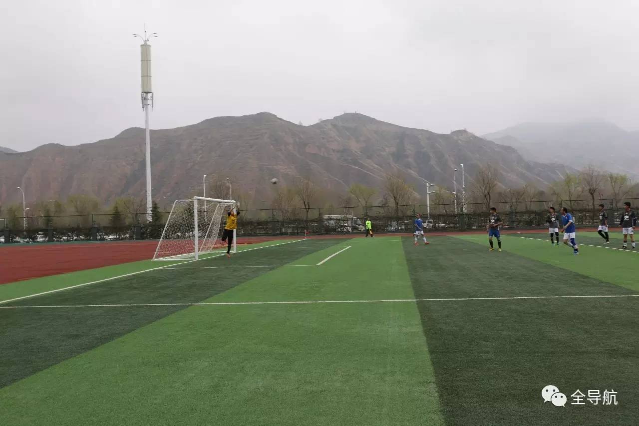 鍢夊簡鏉鍥涜疆姣旇禌,鍢夊簡鏉浜屽悕