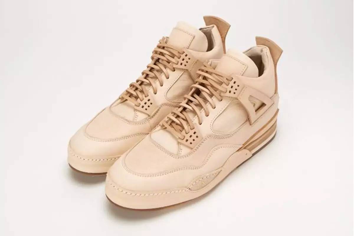 从打版到成名的华丽转身，HenderScheme除了皮革球鞋还有什么？