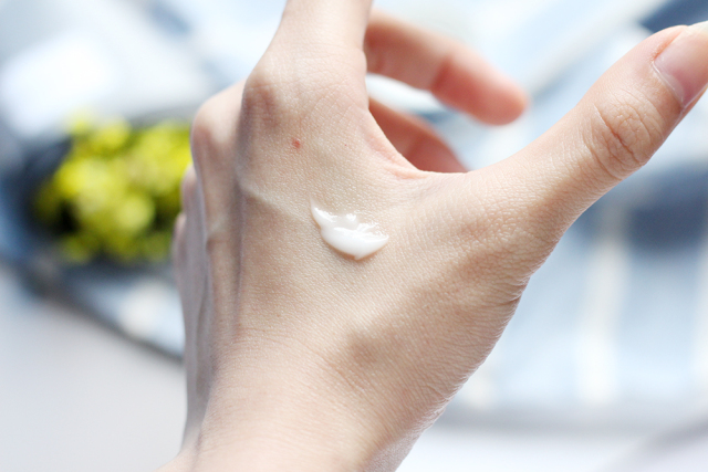 为什么眼周要用专门的眼霜,修正抗皱眼霜提亮眼周淡化黑眼圈