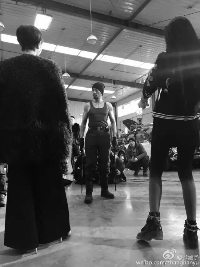 大长腿、六块腹肌，《人民的名义》中大叔居然都是跑步达人