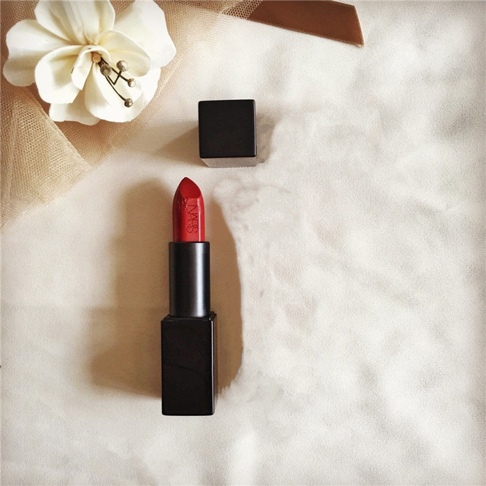 大牌口红好还是替代色好 (口红热卖色号的平价替代)