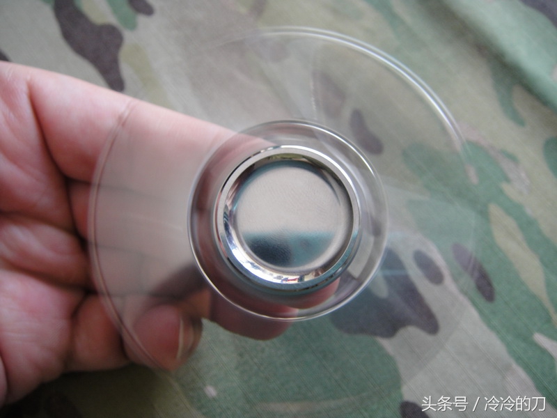 发光又持久的指尖陀螺,三角型的指尖陀螺