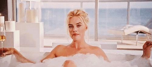 过bigger年丨财神爷驾到六部电影教你告别吃土SOEASY!