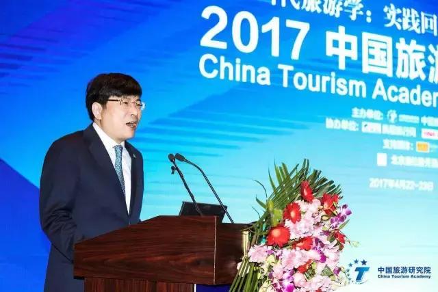 旅游近期大新闻，美团旅行的logo设计我很喜欢