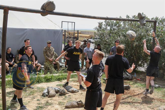 美国大兵和大力士,美国大兵翻轮胎