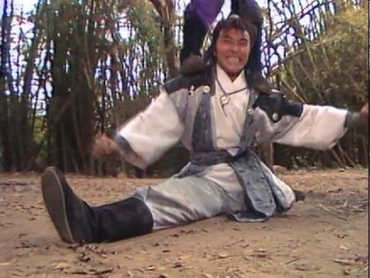 周星驰甄子丹谁功夫厉害,周星驰咏春vs甄子丹咏春